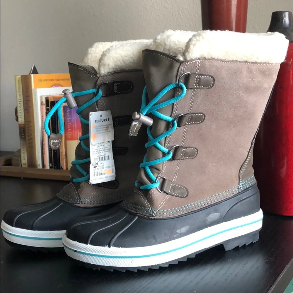 Cat & Jack Weather Resistant Cabin Core  Mountain Hiking Boots